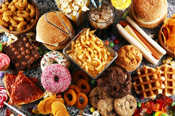 a comida super processada é um grande vilão da boa saúde e aumenta a chance de você desenvolver algum tipo de câncer